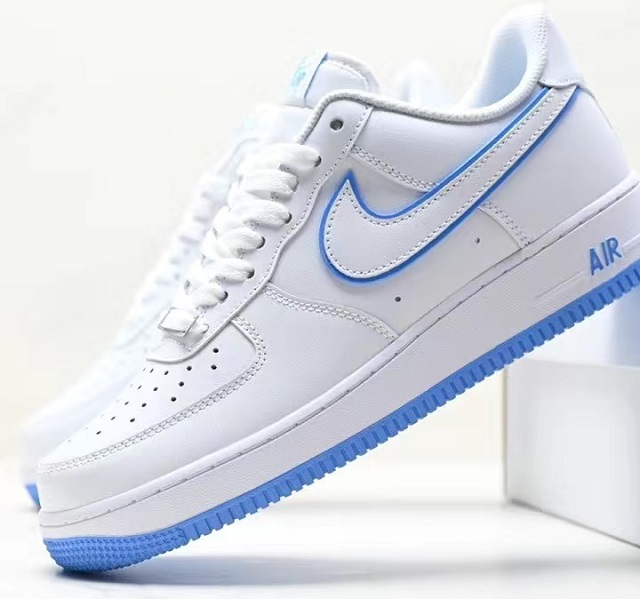 Nike Air Force Ones 036