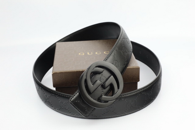 GUCCl Boutique Belts 252