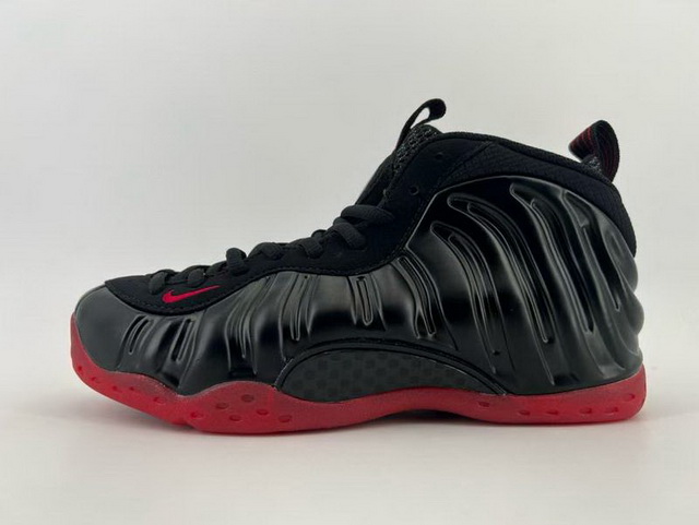 Nike Air Foamposite One 016